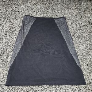 Spanx, Assets Luxe & Lean Half Slip Black Size 1X Lace detailing. Tub 2